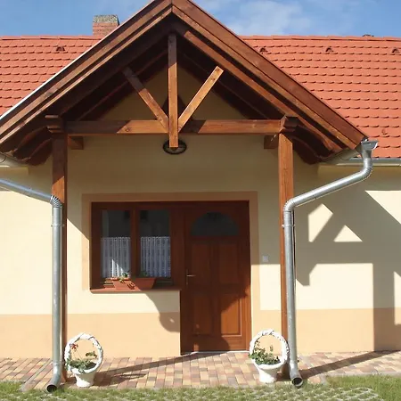 Gasthuis Gerendas Vendeghaz 3*