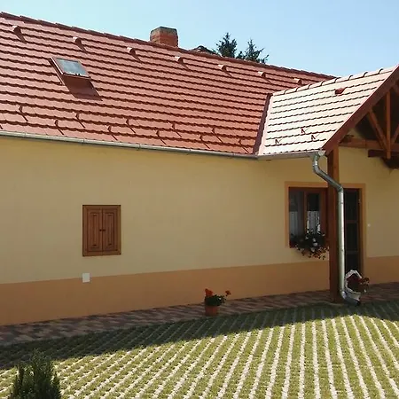 Gerendas Vendeghaz Sotony